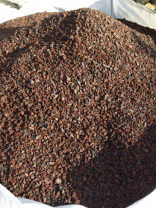 Graviers-lave-volcanique-pouzzolane.jpg