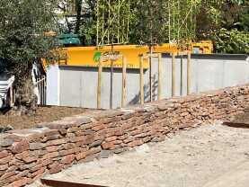 porto mur en pierre.jpg